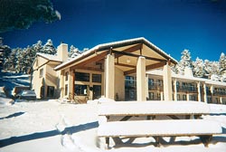 Hermit Basin Motel in winter